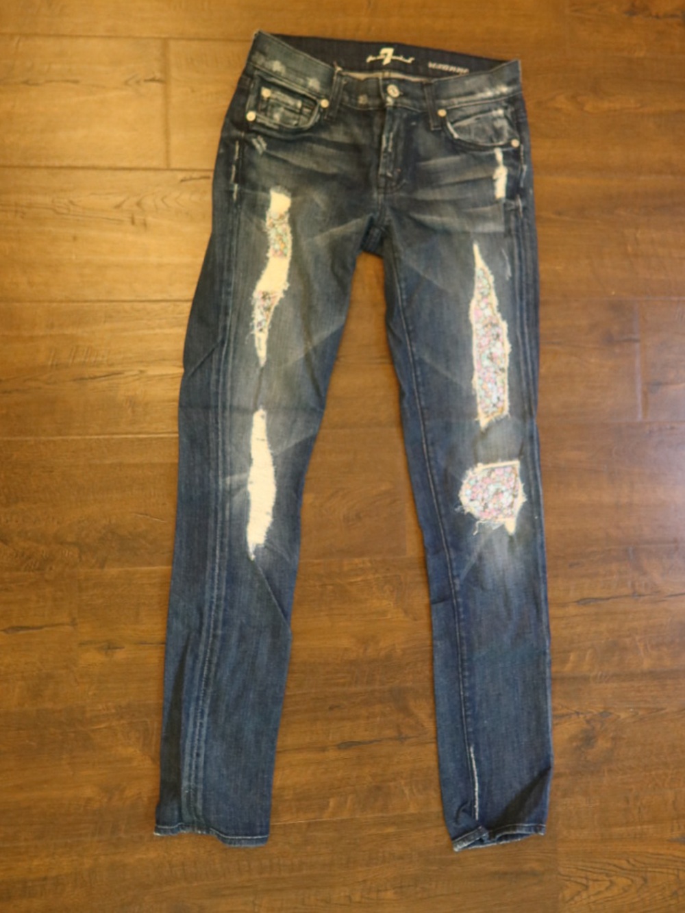 7 For All Mankind Dark Blue Skinny Jeans with Floral Patchwork